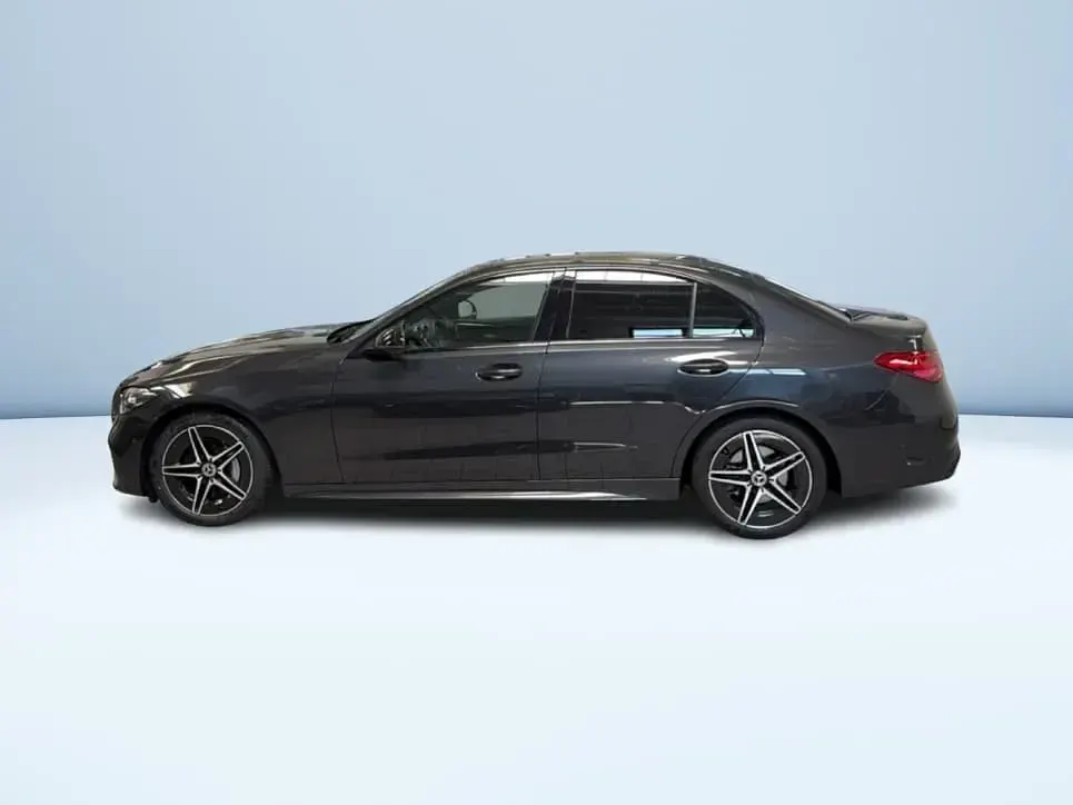 Usata Mercedes C200 Advanced 163 CV (119 kW) 2024 Grigio Berlina