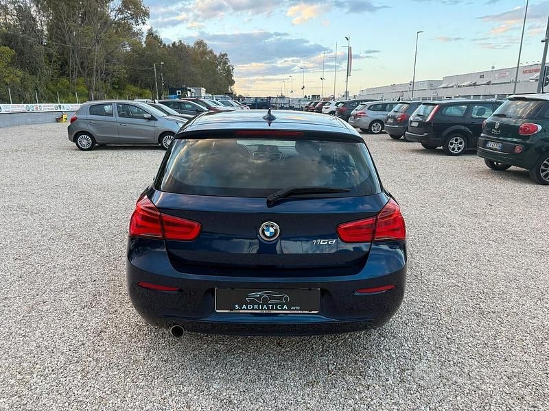 Usata BMW 116 Advantage 116 CV (85 kW) 2015 Blu Utilitaria