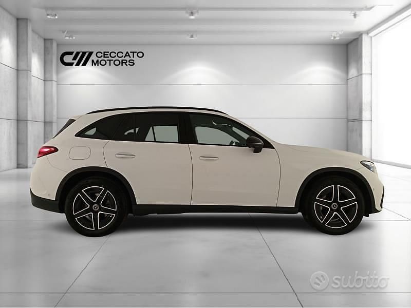 Usata Mercedes GLC220 AMG Line Premium Plus 197 CV (144 kW) 2023 Bianco Berlina