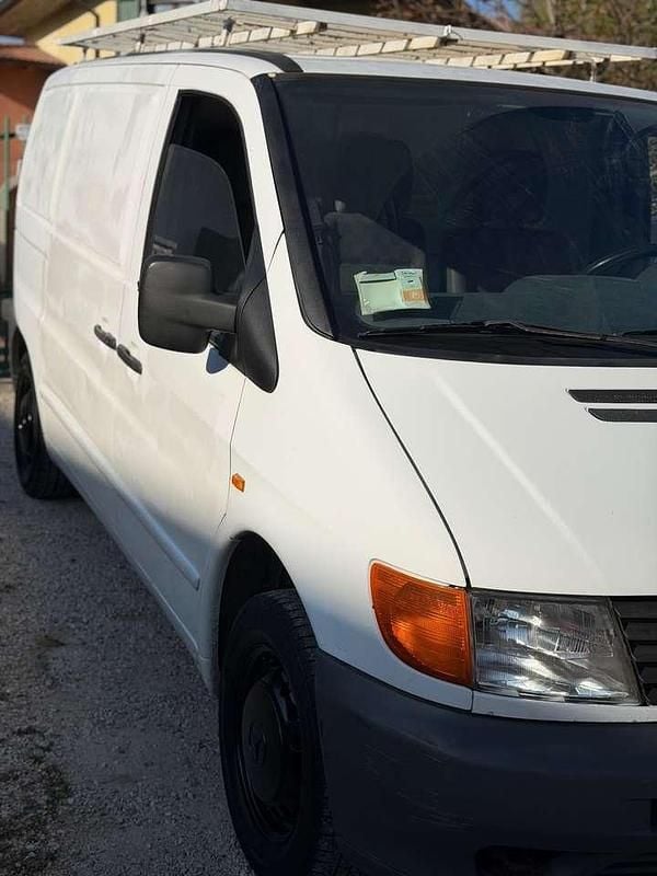 Usata Mercedes Vito 102 CV (75 kW) 2000 Bianco Furgone