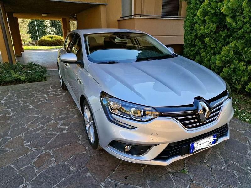 Brugt Renault Mégane IV 110 HK (80 kW) 2018 Sedan