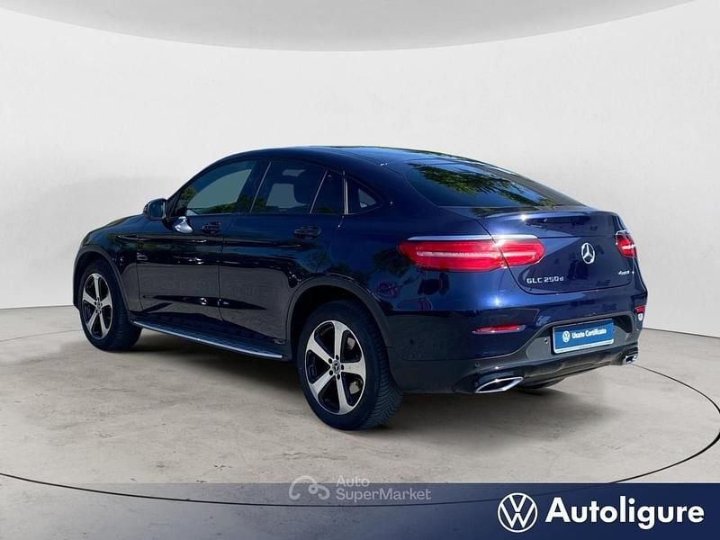 Usata Mercedes GLC250 Executive 204 CV (150 kW) 2019 Blu/azzurro Coupé
