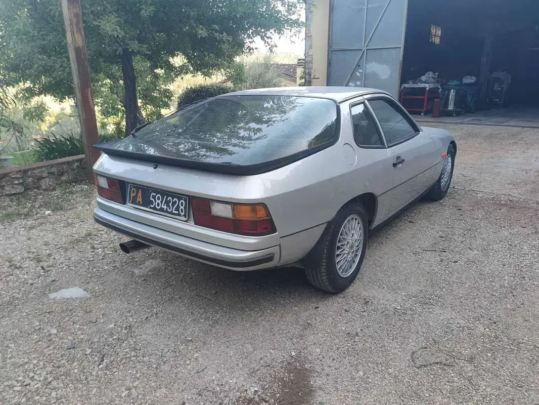 Usata Porsche 924 Turbo 170 CV (125 kW) 1980 Argento Coupé
