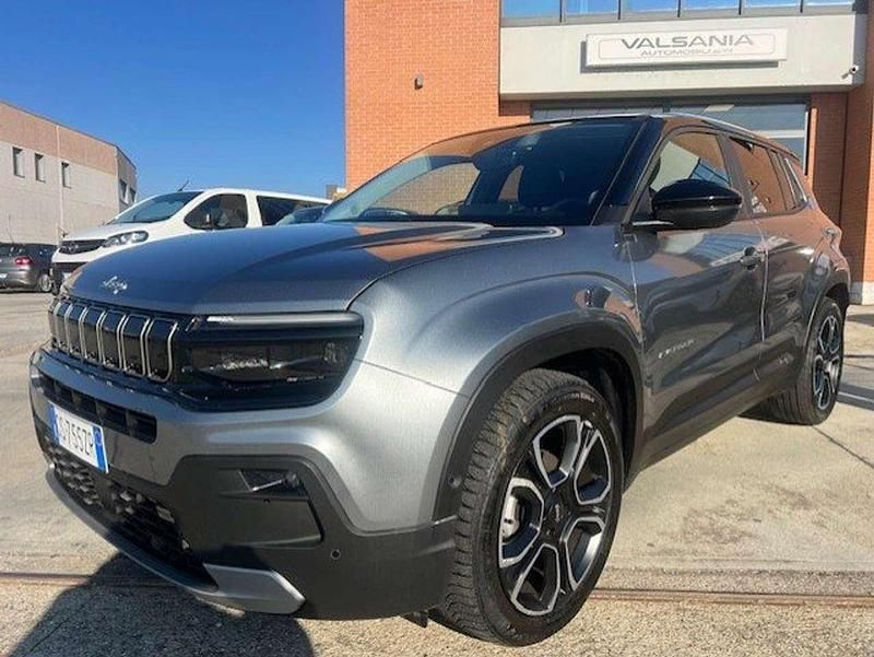 Grigio Usata 2024 Jeep Avenger Summit SUV | 22.650 € (Buon prezzo) - Immagine 1/4