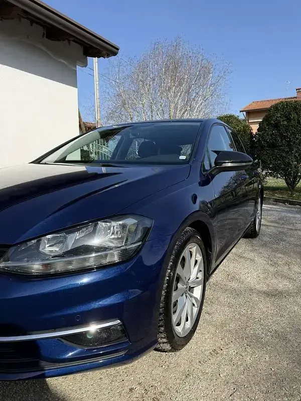 Usata VW Golf VII Highline 150 CV (110 kW) 2018 Berlina