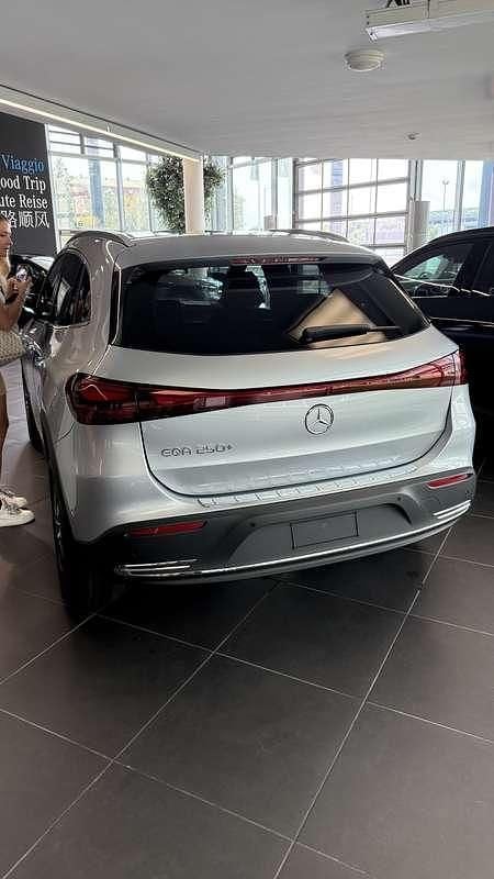 Usata Mercedes EQA250+ Edition 94 kW (129 CV) 2025 SUV