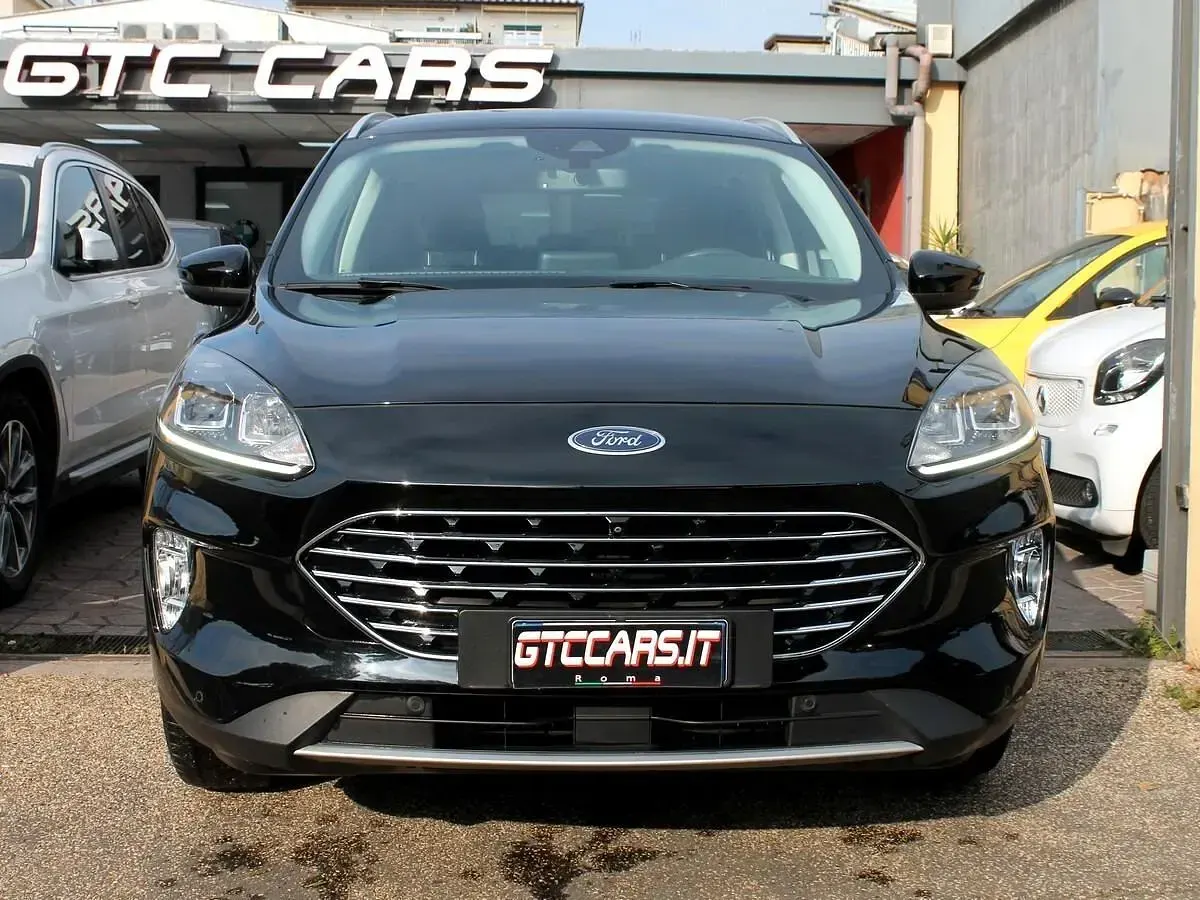 Usata Ford Kuga Business Edition 150 CV (110 kW) 2021 Nero SUV
