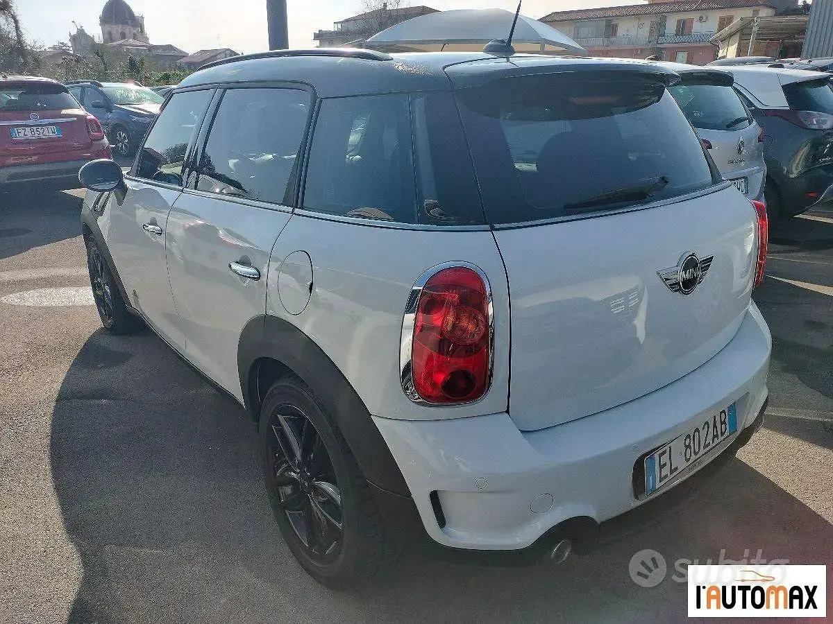 Usata Mini Cooper SD Countryman 143 CV (105 kW) 2012 Bianco SUV