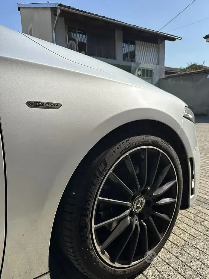 Usata Mercedes A200 Premium 150 CV (110 kW) 2023 Grigio Berlina