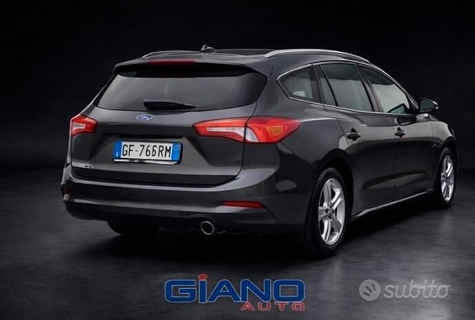 Usata Ford Focus Business Edition 120 CV (88 kW) 2021 Grigio Station wagon