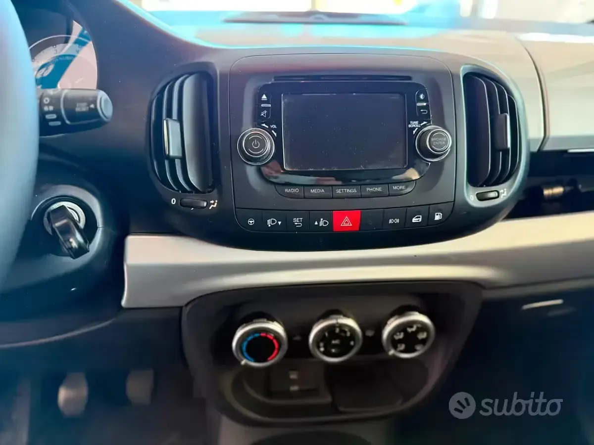 Usata Kia Picanto 68 CV (50 kW) 2012 Nero Utilitaria