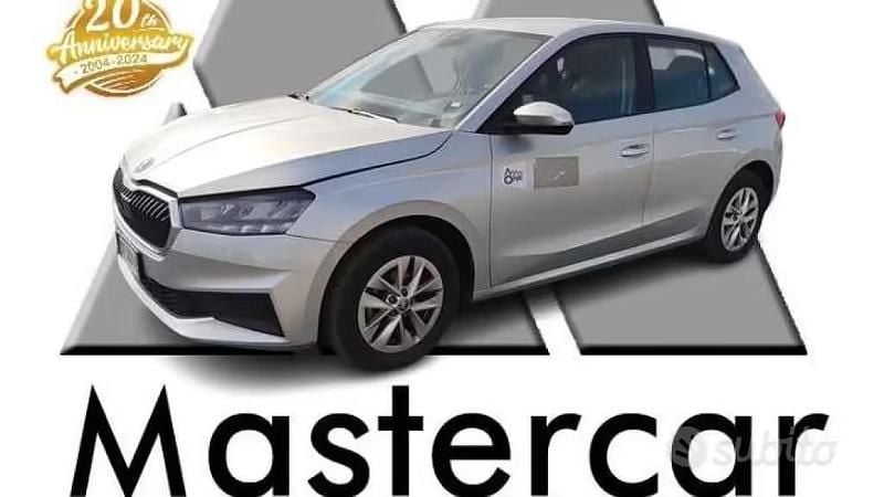 Usata Skoda Fabia Ambition 65 CV (47 kW) 2023 Bianco Utilitaria