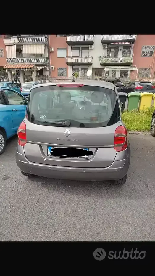 Usata Renault Modus 58 CV (42 kW) 2008 Grigio Monovolume