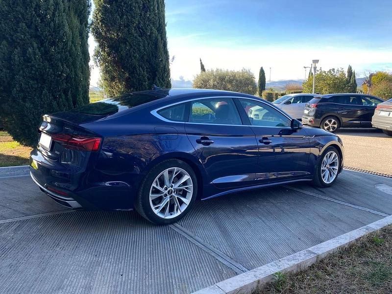 Usata Audi A5 Advanced 286 CV (210 kW) 2022 Blu/azzurro Berlina