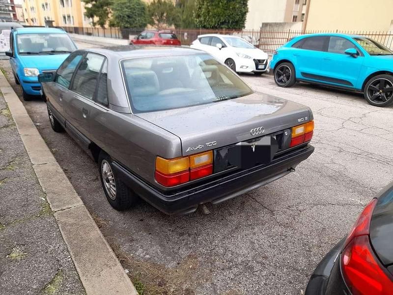 Usata Audi 100 116 CV (85 kW) 1988 Berlina