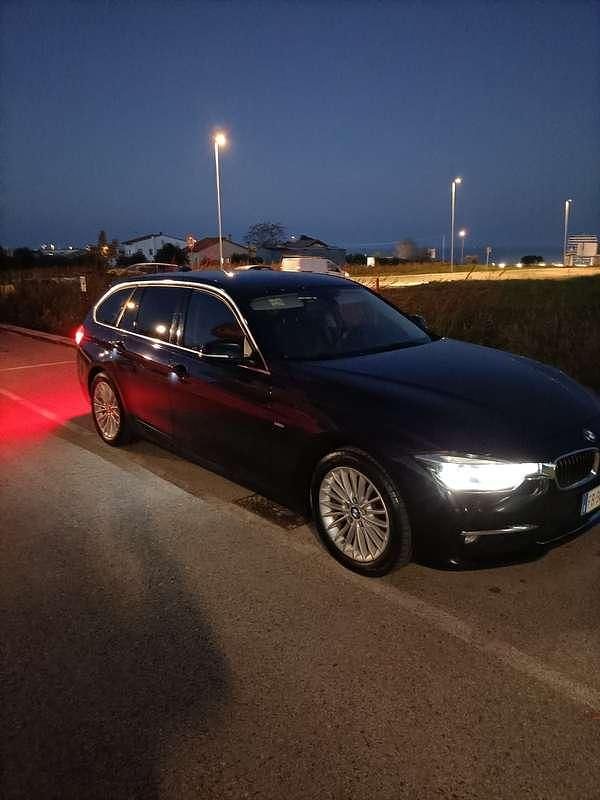 Usata BMW 316 Luxury Line 116 CV (85 kW) 2016 Station wagon