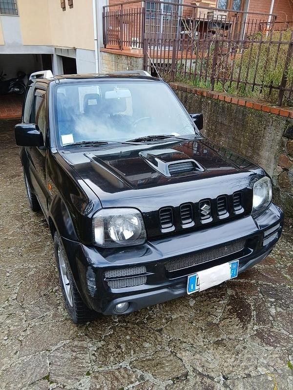 Usata Suzuki Jimny 2009 Nero SUV