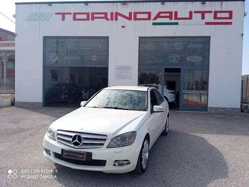 Usata Mercedes C220 Avantgarde 170 CV (125 kW) 2008 Bianco Berlina