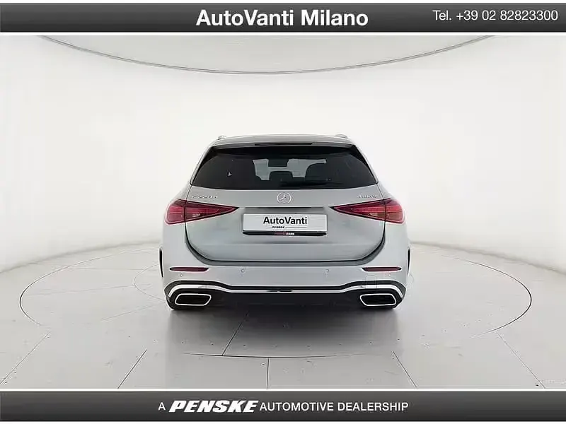 Usata Mercedes 220 Premium Plus 199 CV (146 kW) 2022 Argento Station wagon