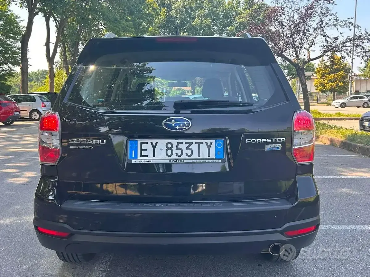 Usata Subaru Forester Sport 147 CV (108 kW) 2015 Nero SUV