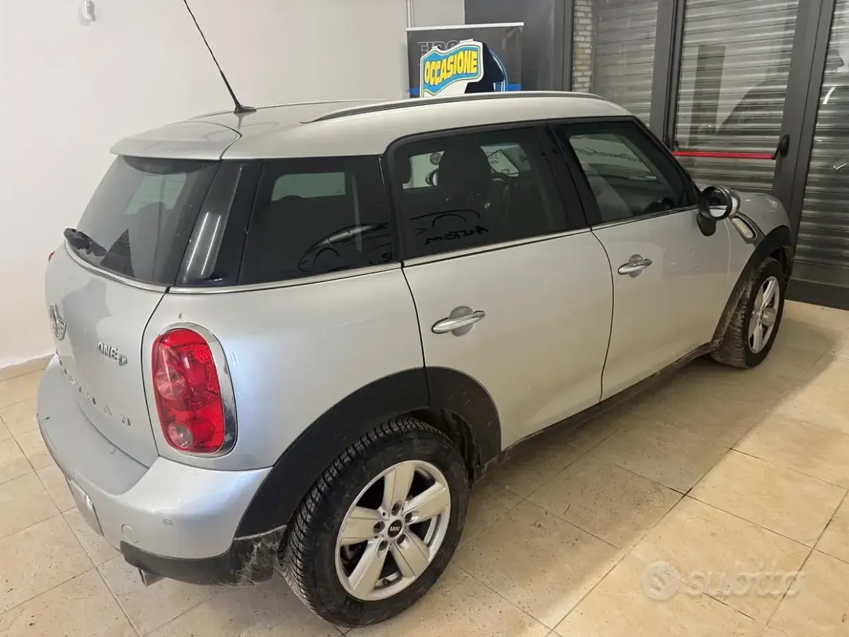 Usata Mini One D Countryman 90 CV (66 kW) 2014 Grigio SUV