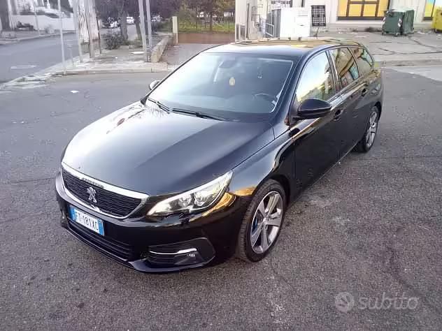 Usata Peugeot 308 SW Allure 130 CV (95 kW) 2018 Station wagon