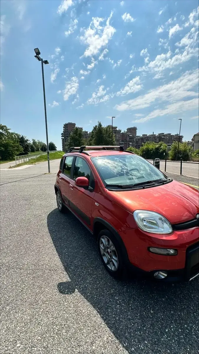 Usata Fiat Panda 4x4 S 75 CV (55 kW) 2014 Arancione Utilitaria
