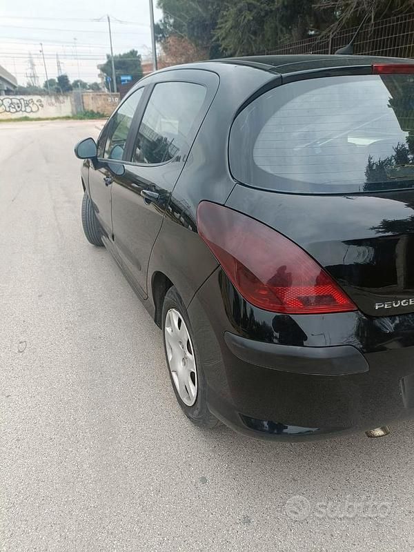 Usata Peugeot 308 2008 Nero Berlina