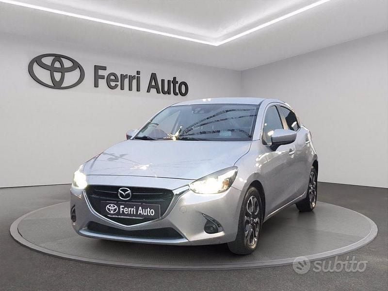 Grigio Usata 2018 Mazda 2 Exceed Tre volumi | 12.900 € (Buon prezzo) - Immagine 1/4
