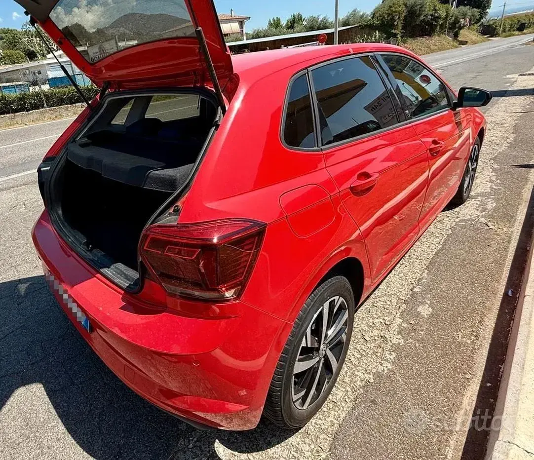 Usata VW Polo 95 CV (69 kW) 2018 Rosso Utilitaria
