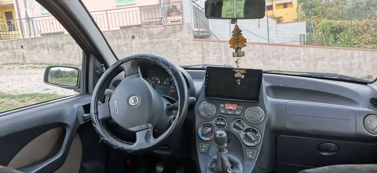 Usata Fiat Panda Climbing 60 CV (44 kW) 2009 Bronzo Utilitaria