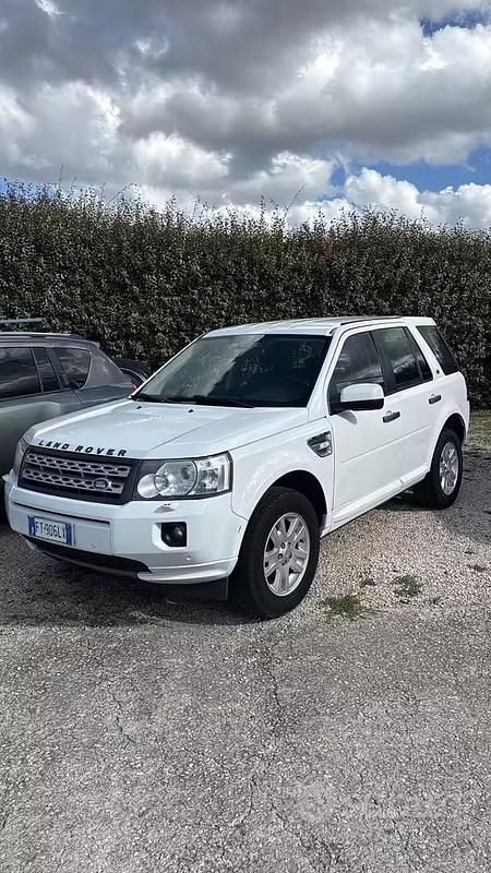 Usata Land Rover Freelander 2 HSE 190 CV (139 kW) 2011 Bianco SUV