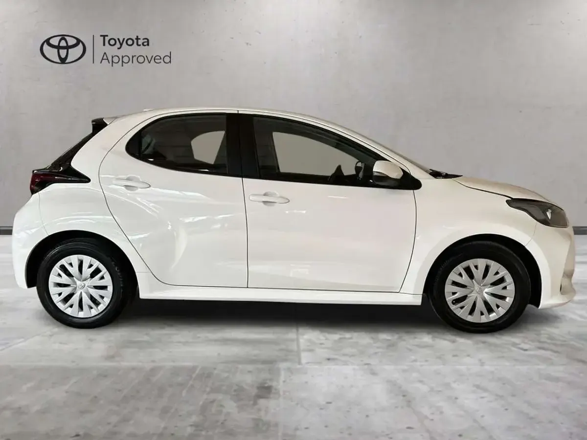 Usata Toyota Yaris Active 72 CV (52 kW) 2023 Other Utilitaria