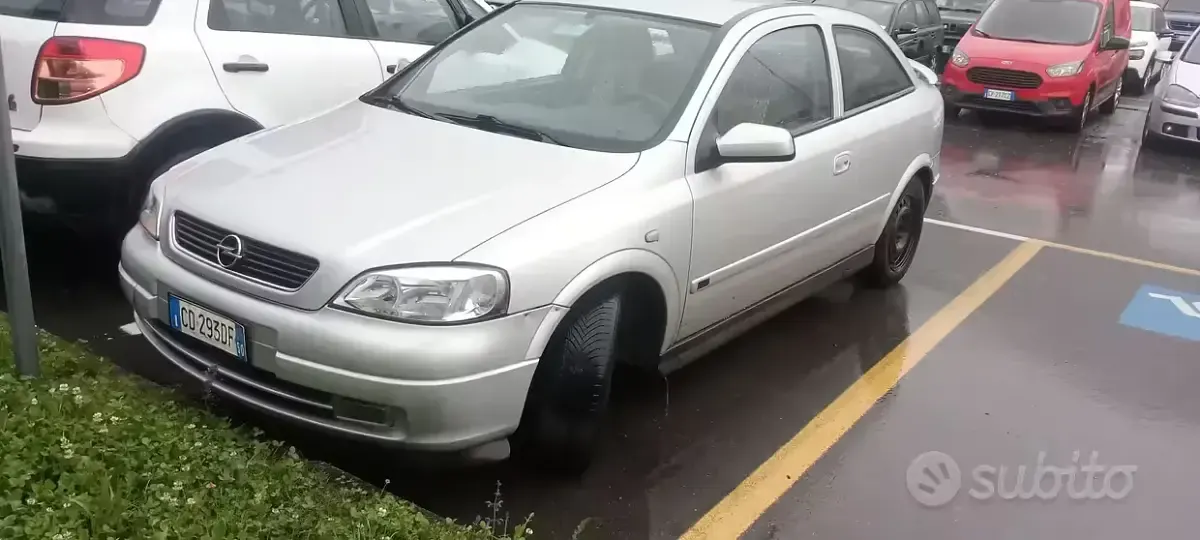 Usata Opel Astra 2003 Grigio Berlina