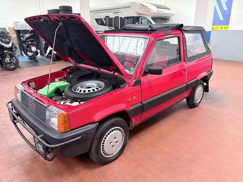 Usata Fiat 750 S 34 CV (25 kW) 1989 Rosso Berlina