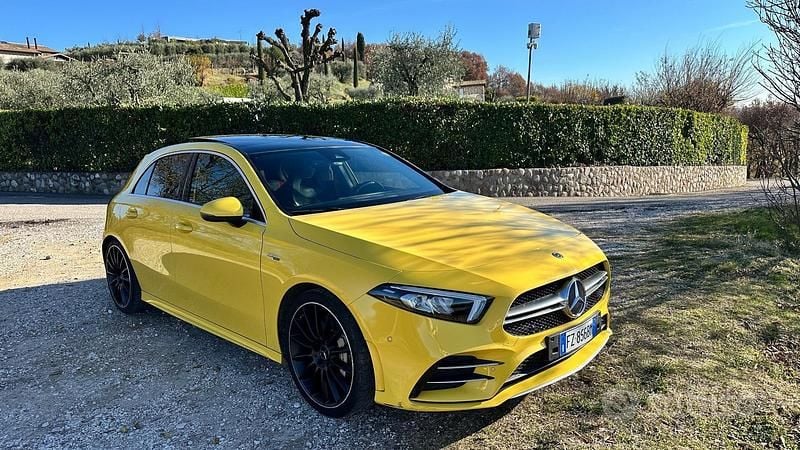 Usata Mercedes A45 AMG AMG 305 CV (224 kW) 2019 Giallo Berlina