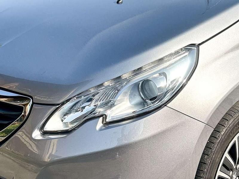 Begagnad Peugeot 2008 Allure 99 HK (72 kW) 2016 Silver SUV