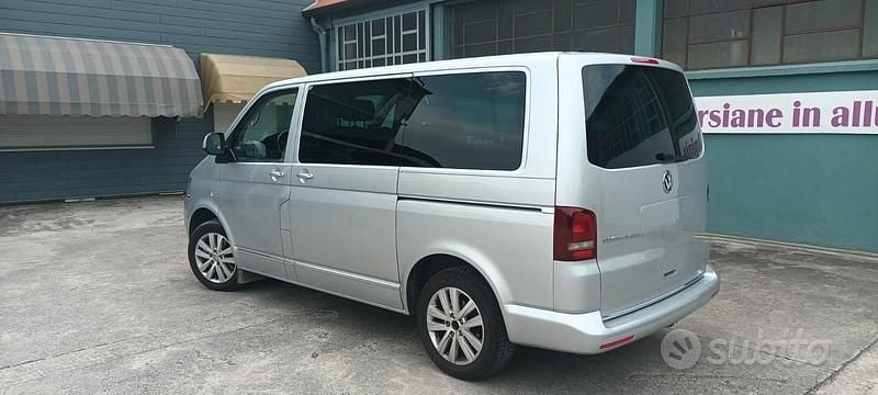 Usata VW Multivan 2014 Grigio Furgone