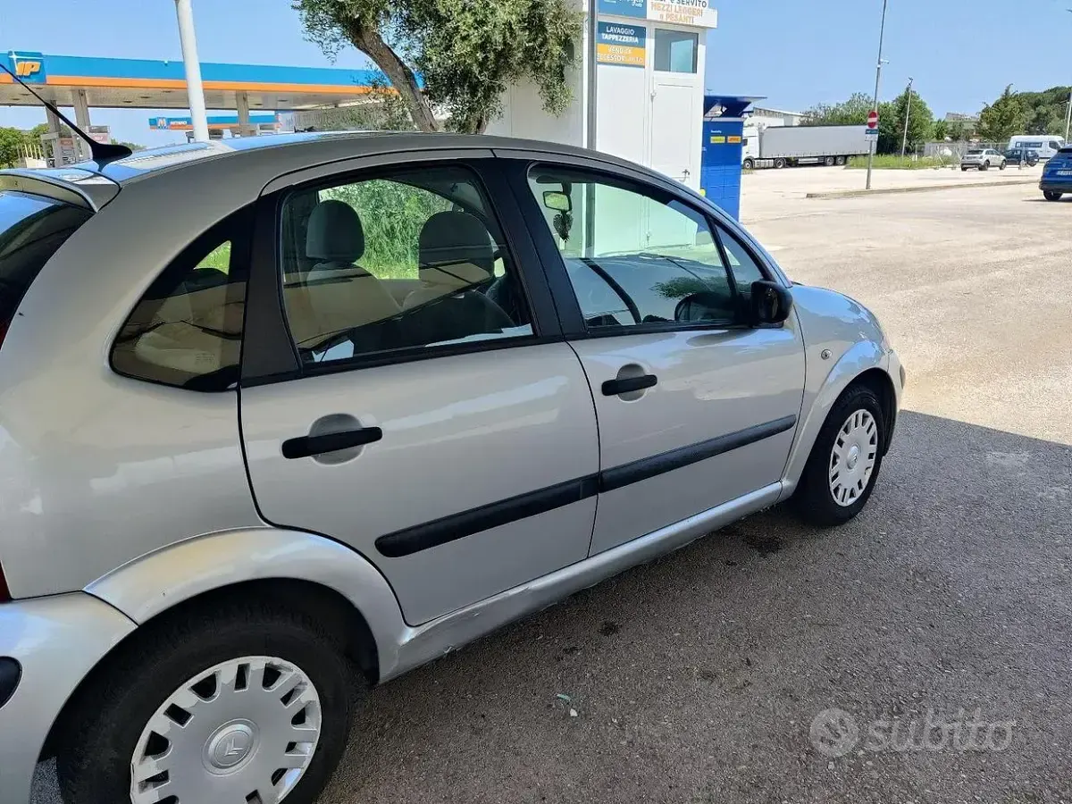 Usata Citroën C3 60 CV (44 kW) 2007 Grigio Berlina