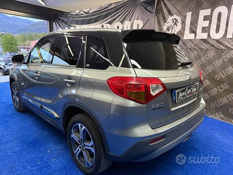 Usata Suzuki Vitara 120 CV (88 kW) 2017 Grigio SUV