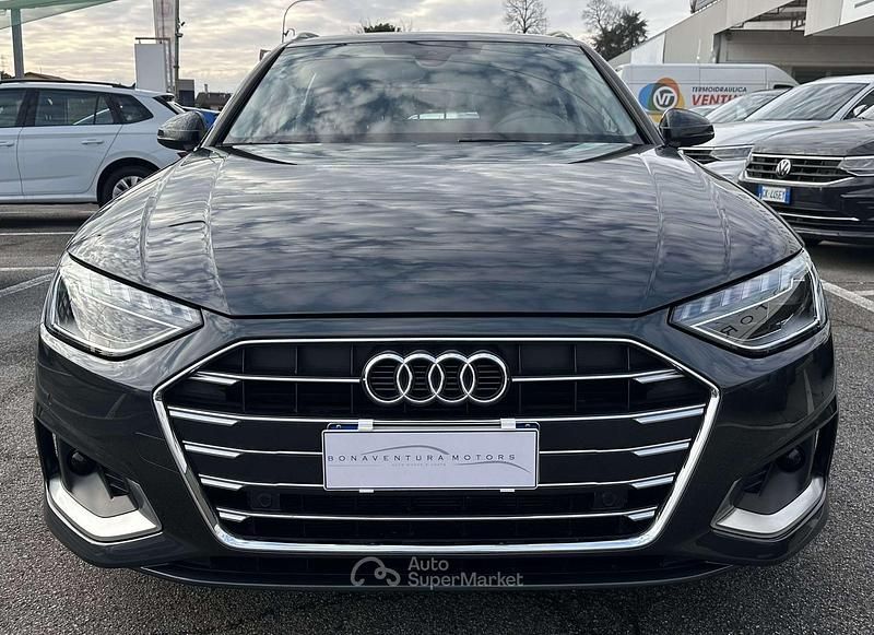 Usata Audi A4 Advanced Plus 163 CV (119 kW) 2023 Grigio Station wagon