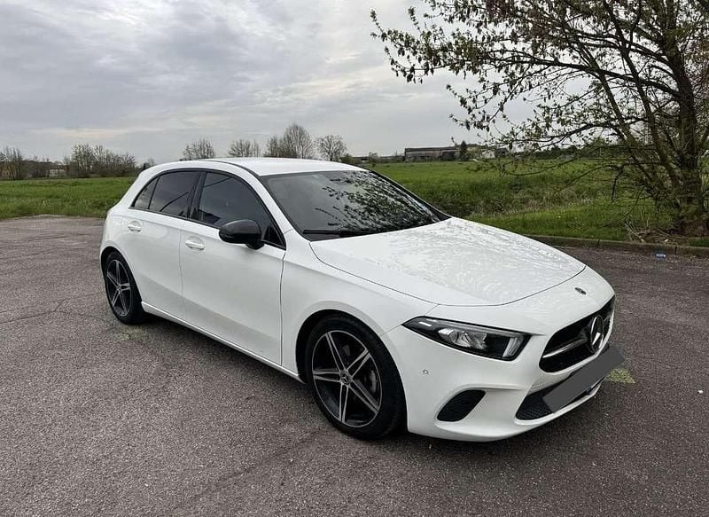 Usado Mercedes A200 Premium 150 CV (110 kW) 2021 Berlina