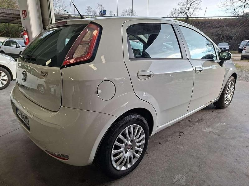 Usata Fiat Punto 69 CV (50 kW) 2013 Grigio Utilitaria