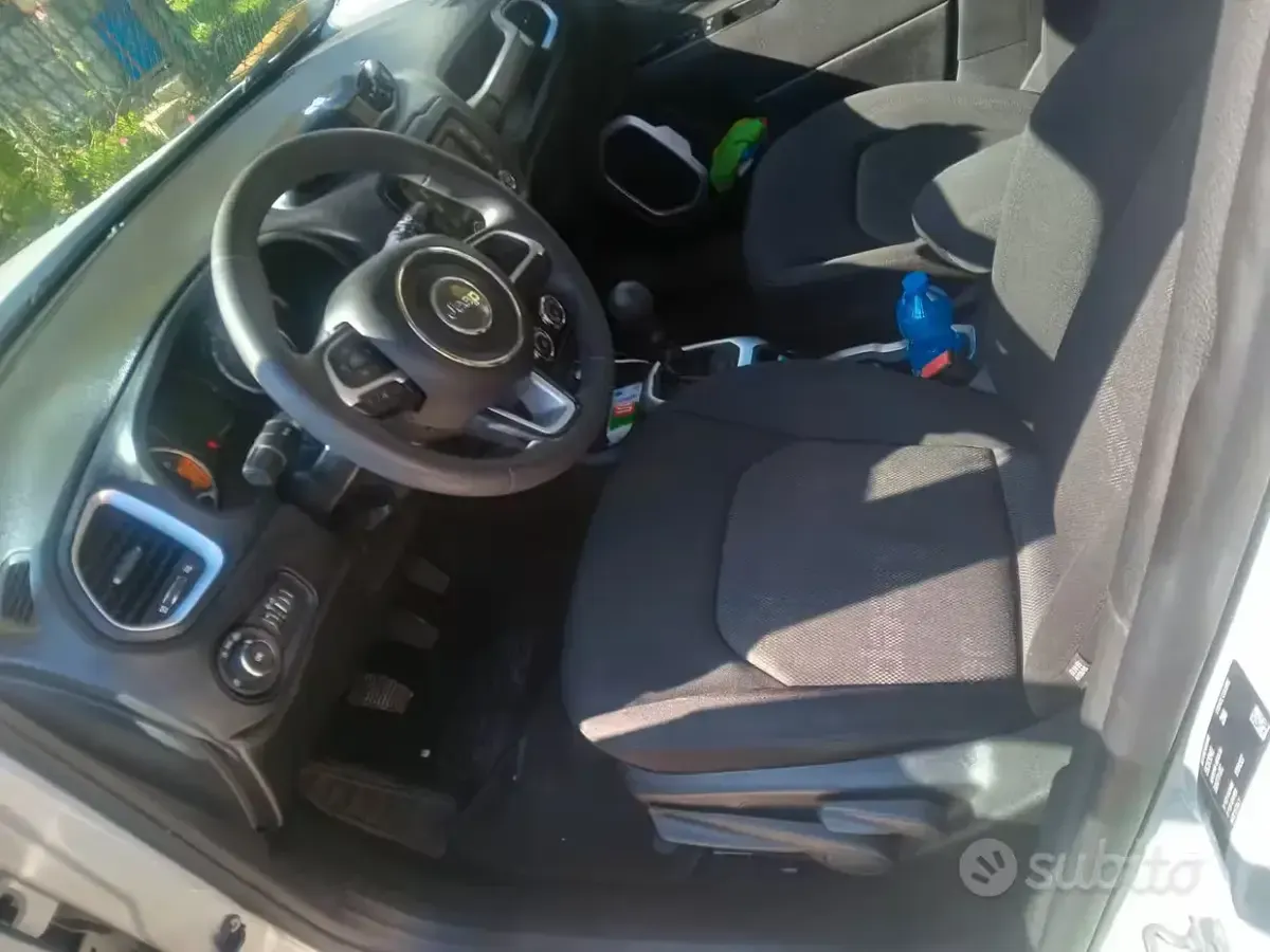 Usata Jeep Renegade 110 CV (80 kW) 2016 Bianco SUV