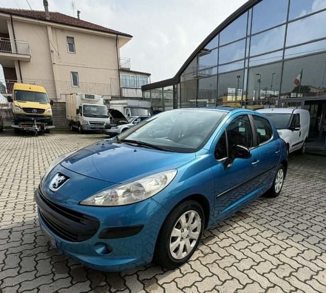 Usata Peugeot 207 70 CV (51 kW) 2008 Blu Utilitaria