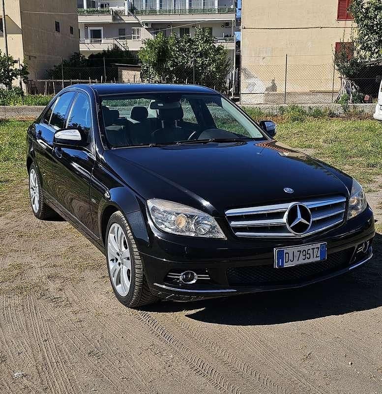 Usata Mercedes C220 Avantgarde 150 CV (110 kW) 2006 Berlina