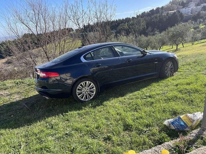 Usata Jaguar XF Premium Luxury 275 CV (202 kW) 2011 Berlina