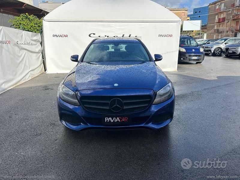 Usata Mercedes C180 Premium 115 CV (84 kW) 2015 Blu Station wagon