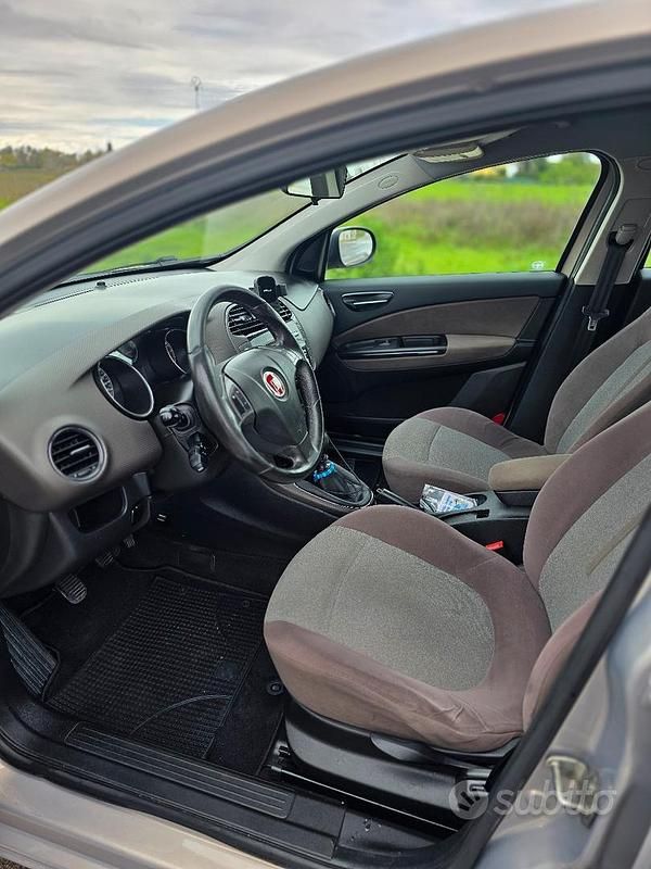 Usata Fiat Bravo 120 CV (88 kW) 2010 Utilitaria