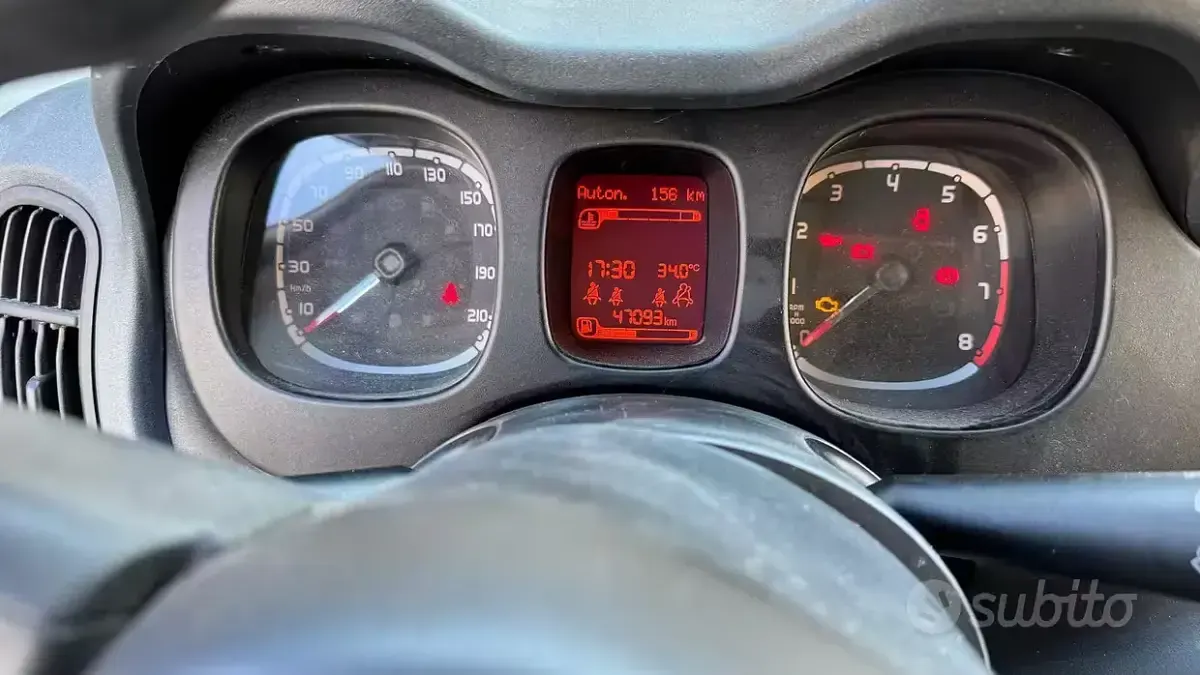 Usata Fiat Panda Easy 69 CV (50 kW) 2018 Bluazzurro Utilitaria
